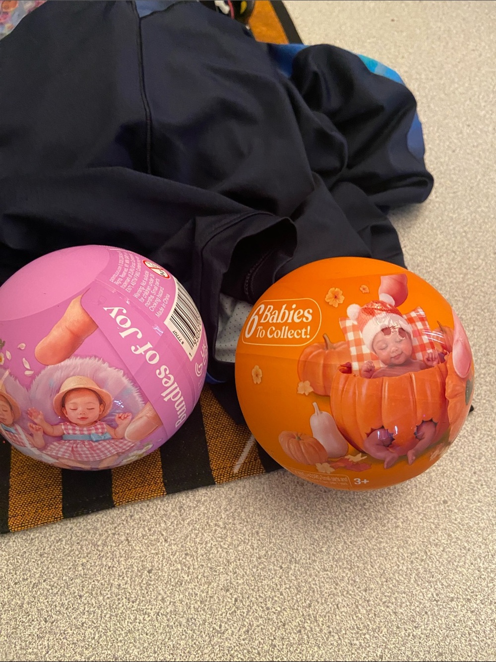 Surprise Baby Doll Ball - Orange & Pink Collectible Babies
